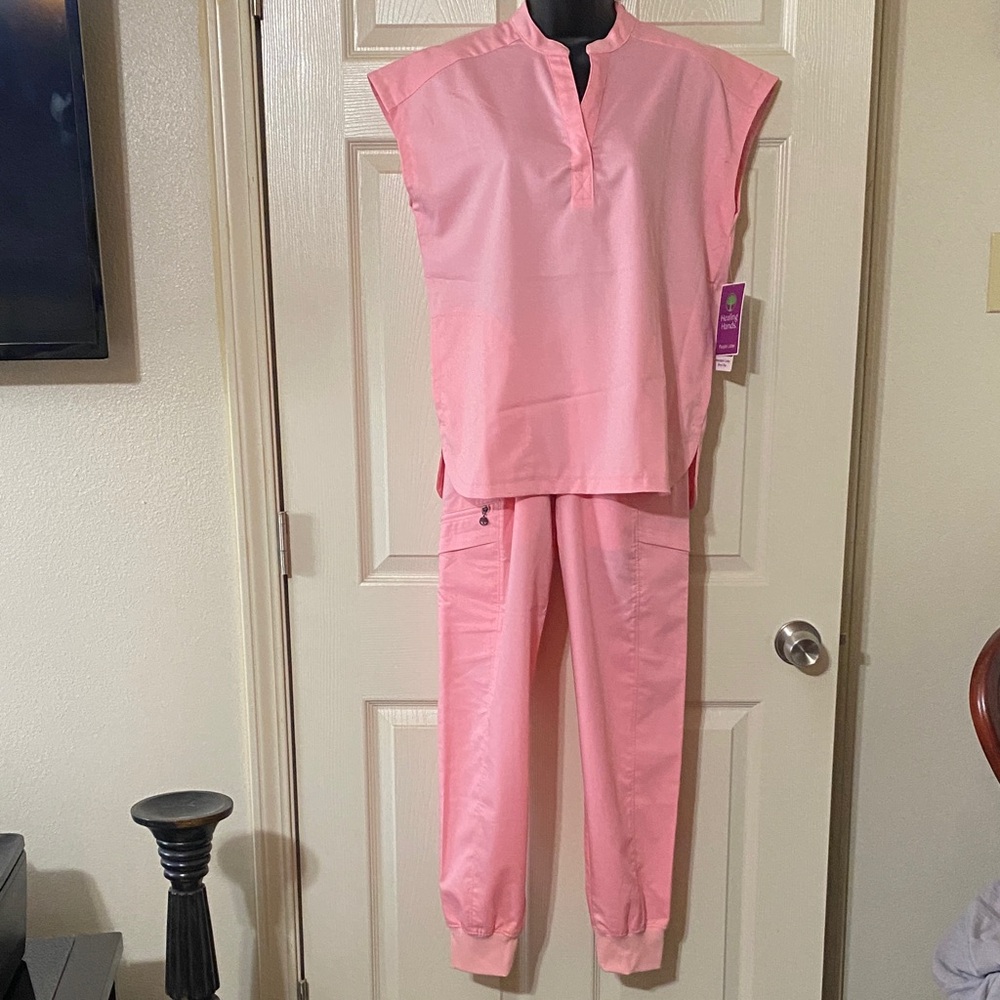 Healing hands Scrub Set - Top & Jogger Pants